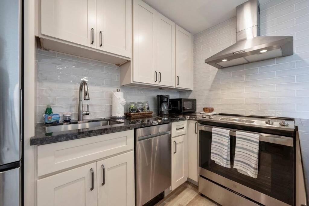 Hale Ono Loa 403- Top Floor, Ocean View, & Complete Modern Remodel Kahana Exterior foto
